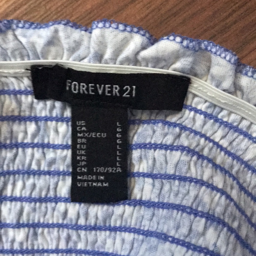 Forever 21 Halter Top - Picture 6 of 6